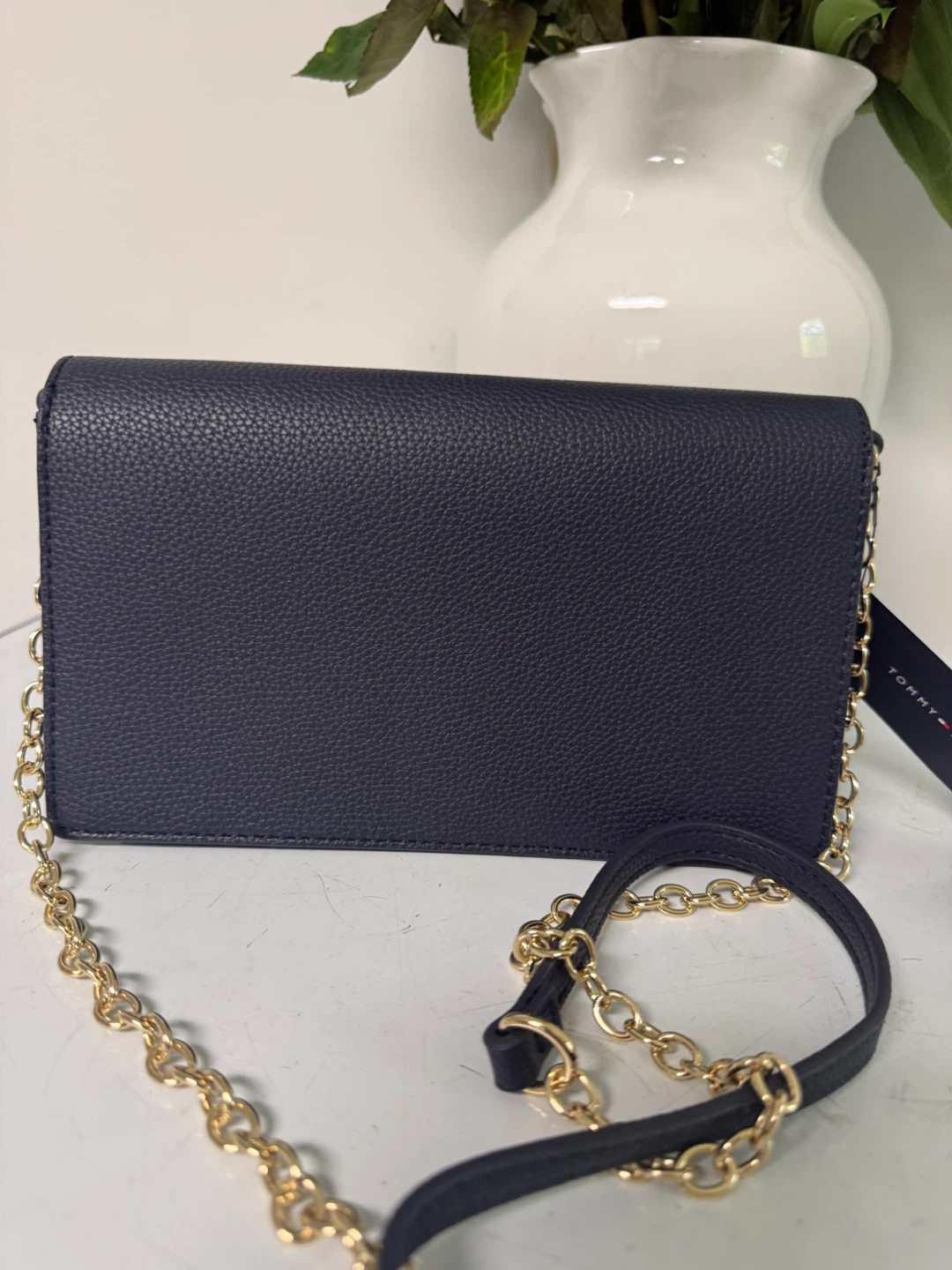 Tommy Hilfiger Navy Pebble Leather Chain Wallet Crossbody Bag - photo 2