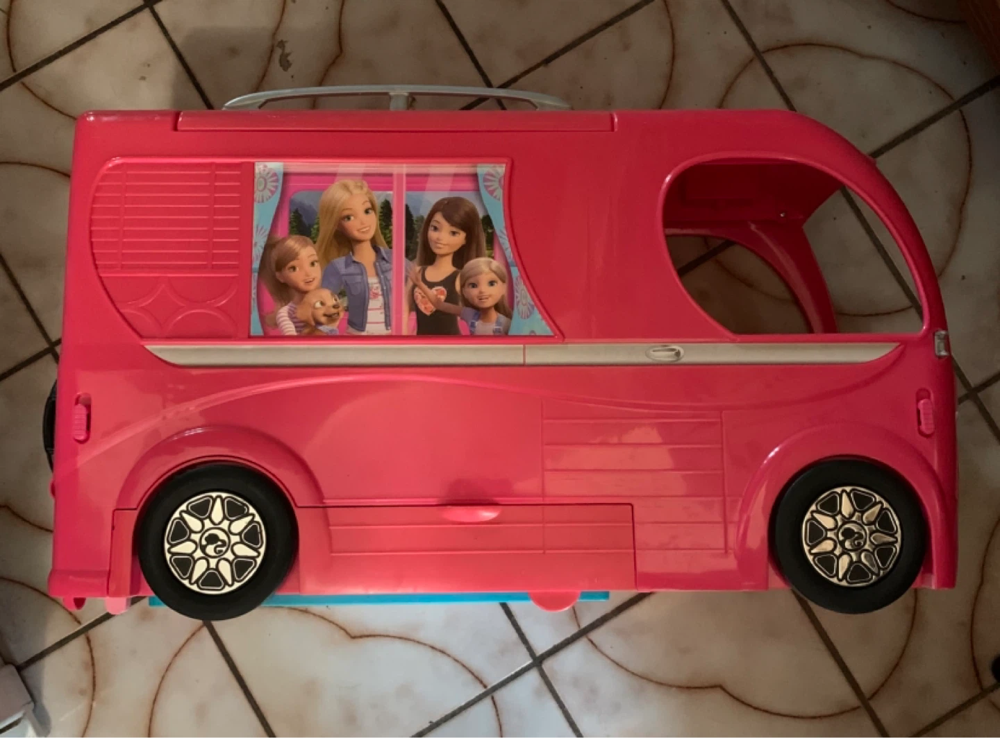 Barbie Pop-up Camper - photo 4
