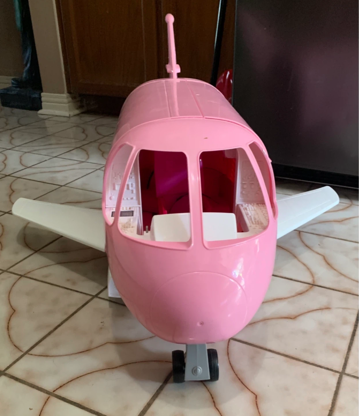 Barbie Passport Glamour Jet.