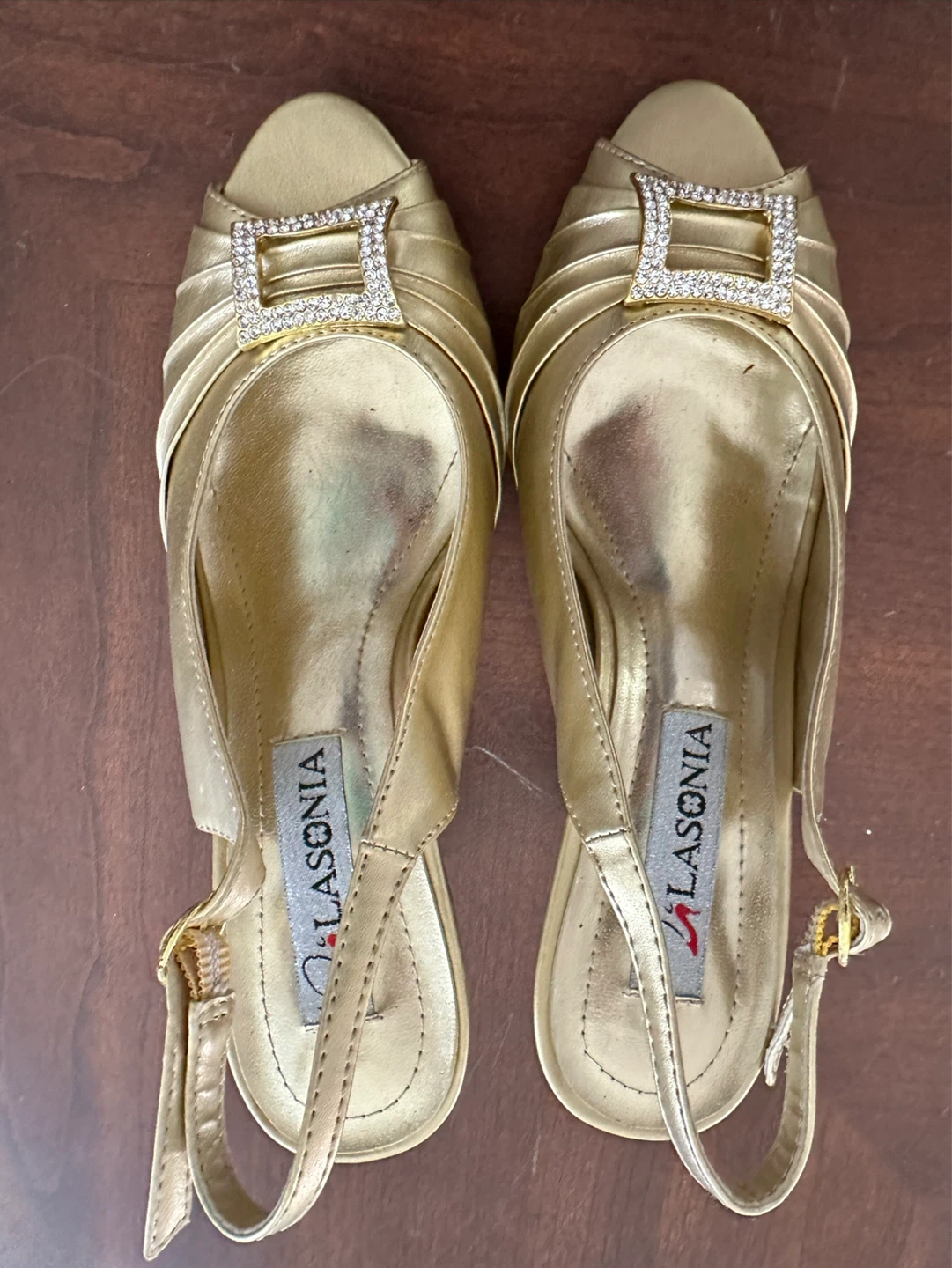 Lasonia Women's Gold Peep-Toe Heels Size 6.5