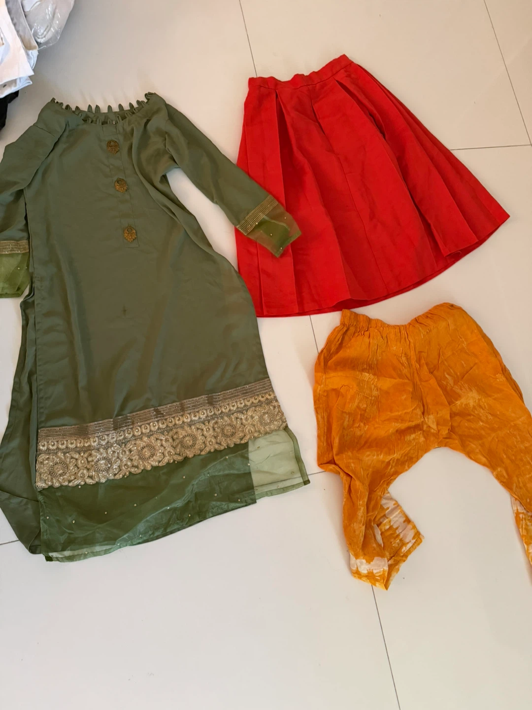 30 pieces  Paca Ropa Assorted Women's Clothing Bundle - photo 3