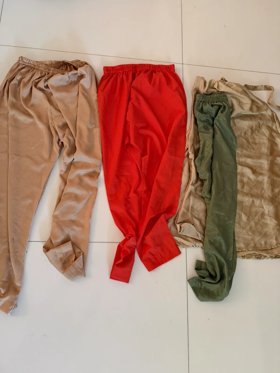 30 pieces  Paca Ropa Assorted Women's Clothing Bundle - photo 4