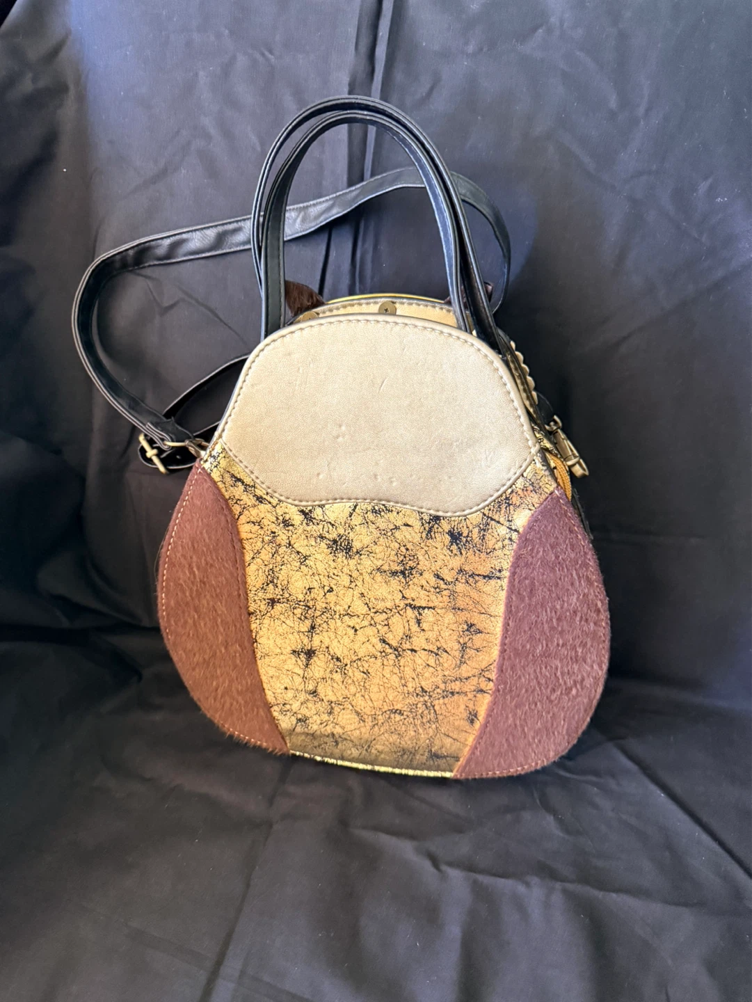 Owl purse handbag with gold and brown detailing - photo 2