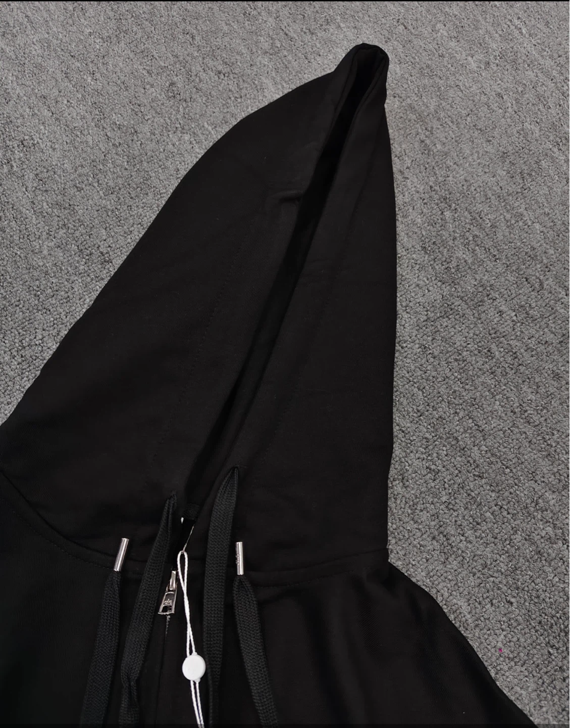 Black Alo Zip-Up Hoodie and Sweatpants Set - photo 3
