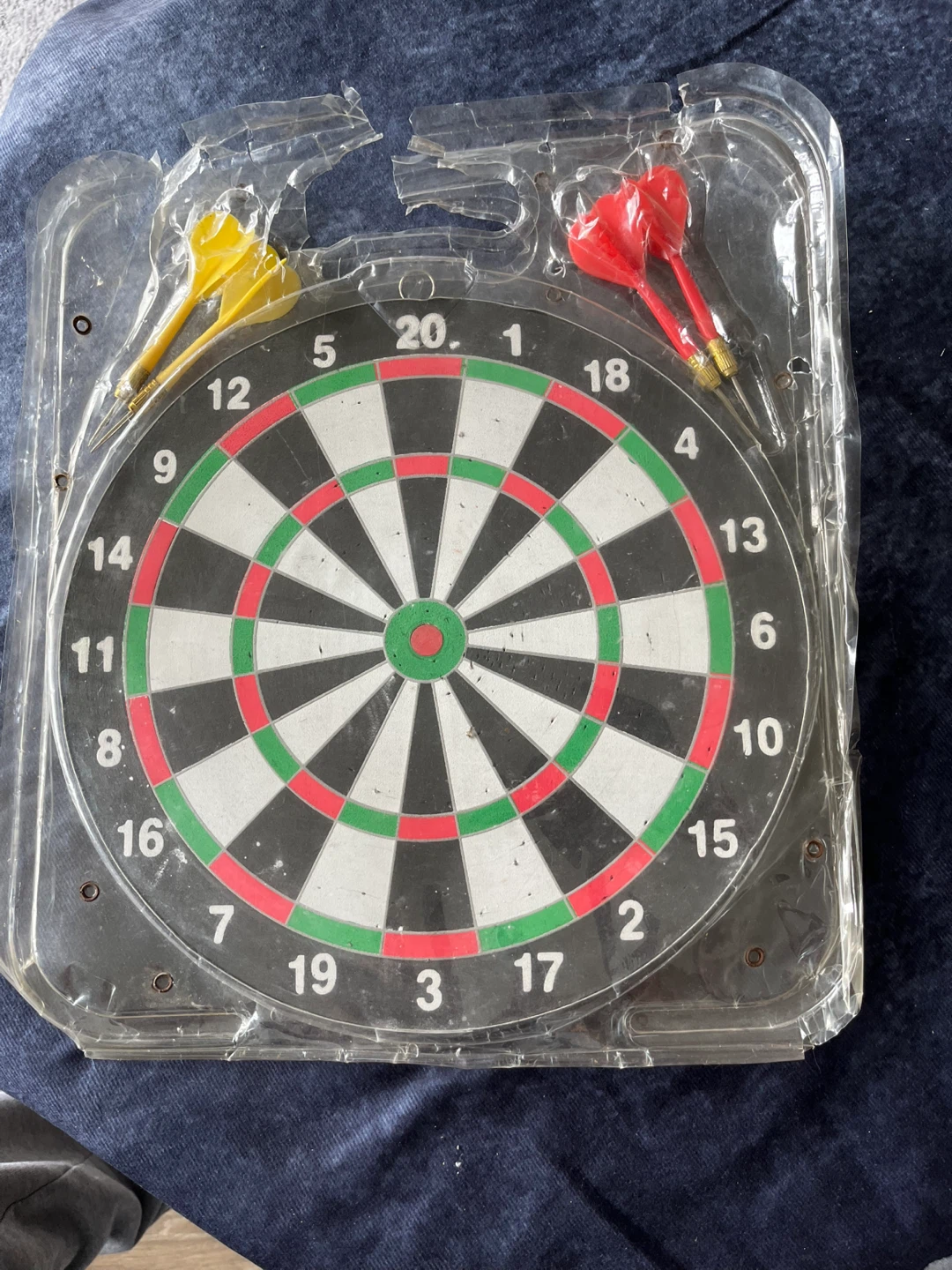 WELLFORM Mini Dart Board Set with Darts
