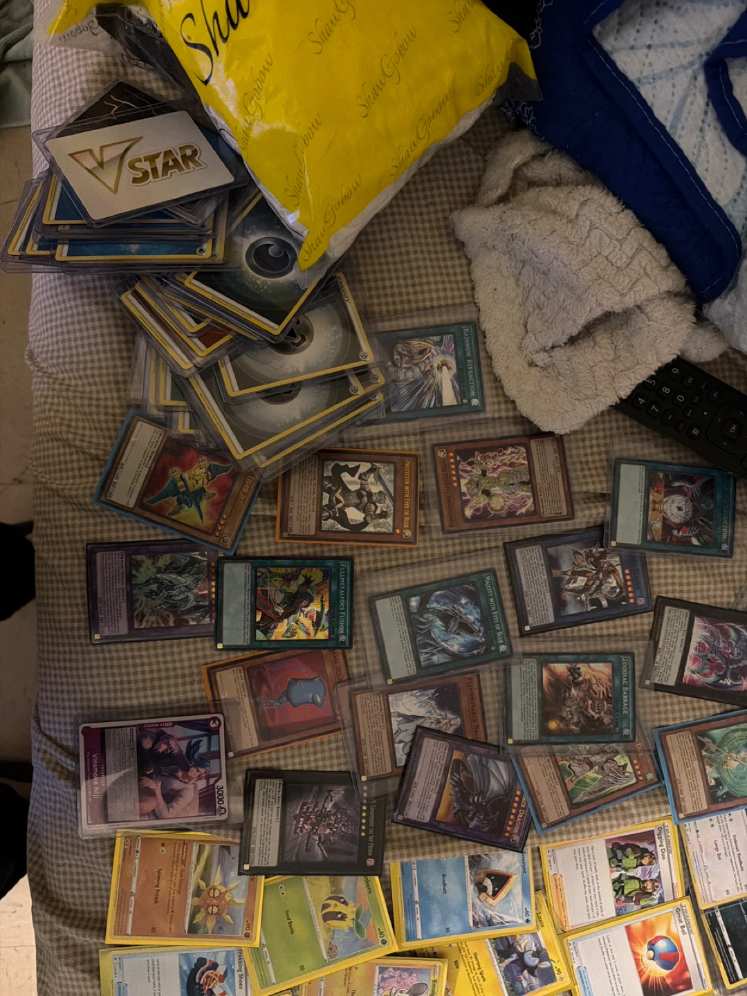 Assorted Pokemon and Yu-Gi-Oh! Trading Cards - photo 4