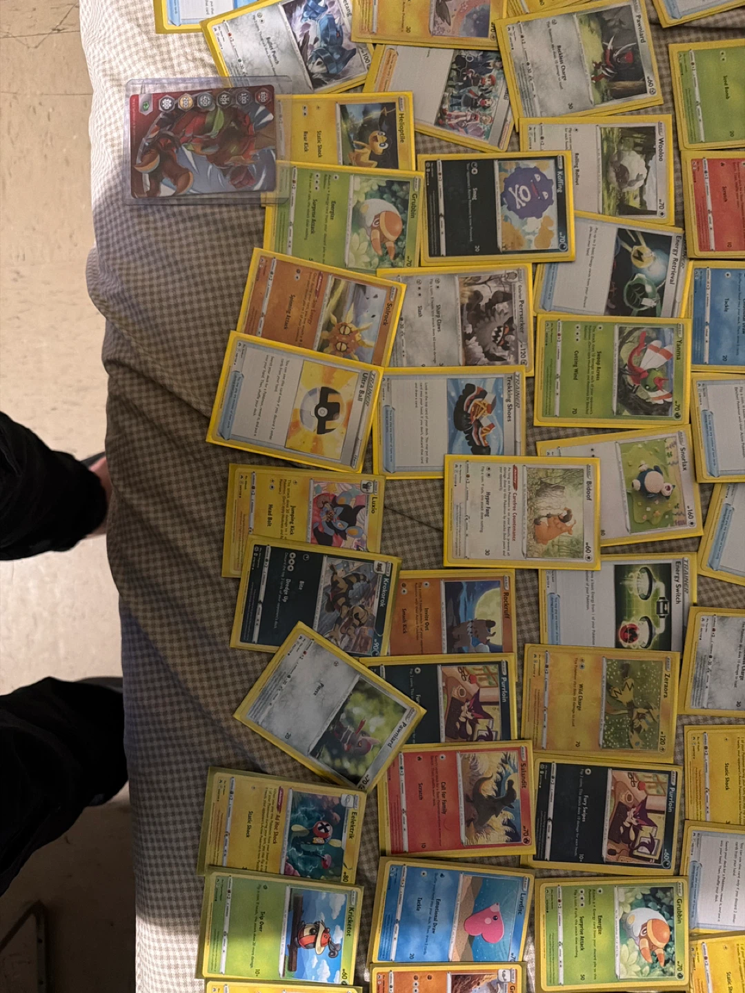 Assorted Pokemon and Yu-Gi-Oh! Trading Cards - photo 2