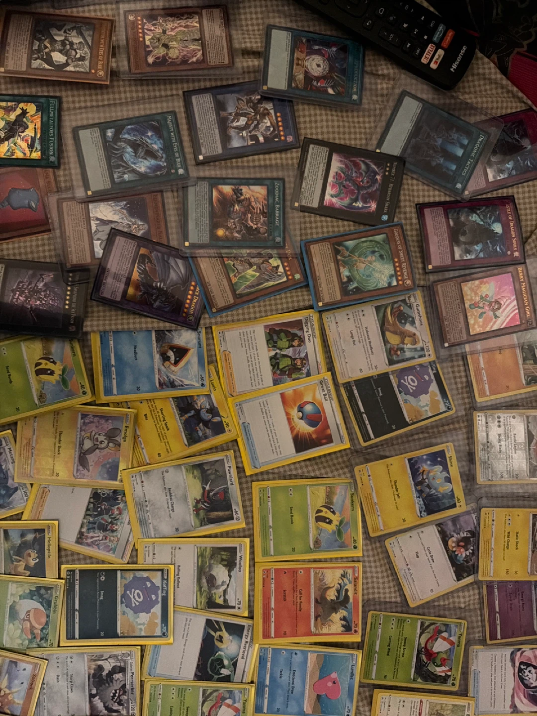 Assorted Pokemon and Yu-Gi-Oh! Trading Cards - photo 5
