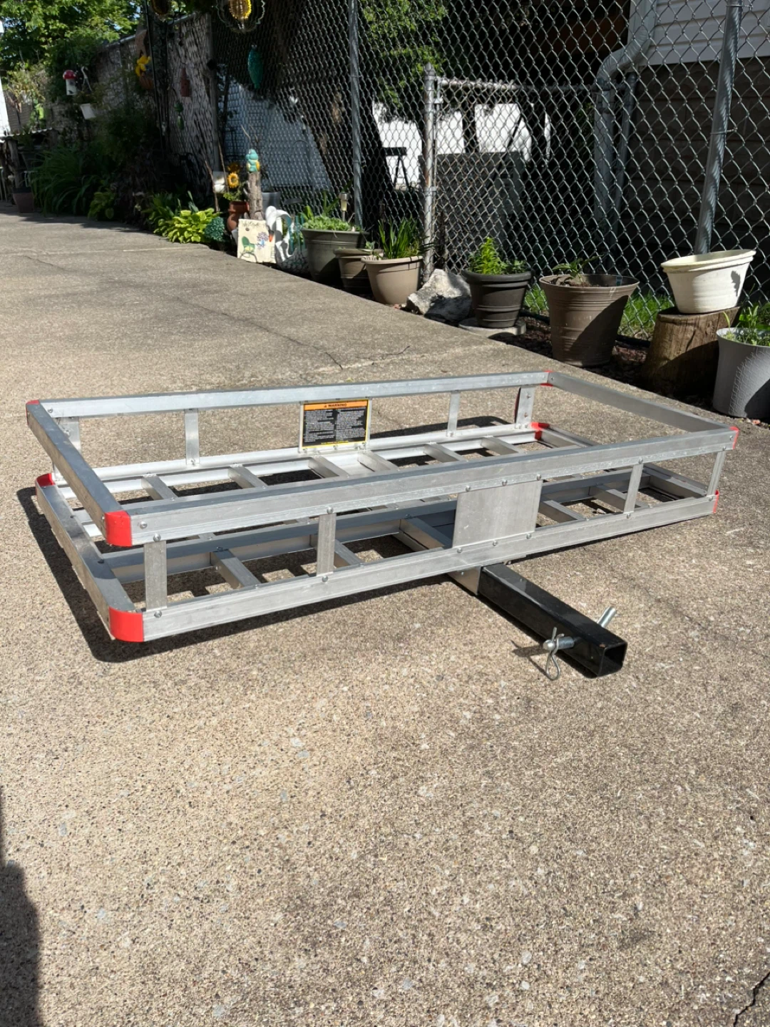 Hitch Cargo Carrier Rack - photo 2