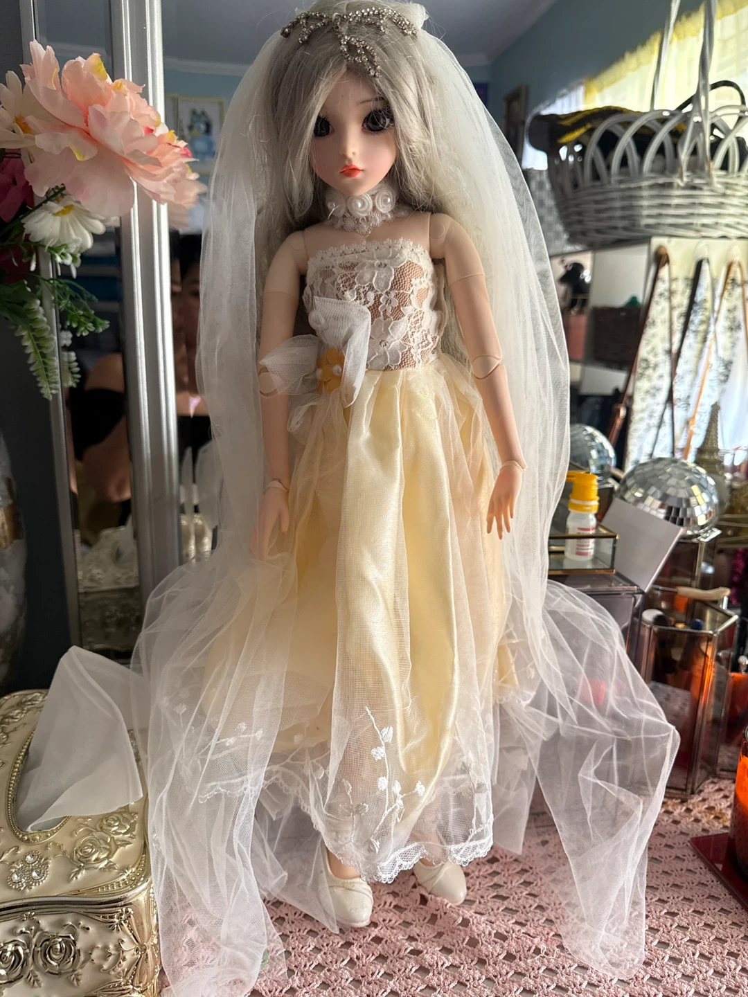 Ball Jointed Doll - Bride Wedding Dress