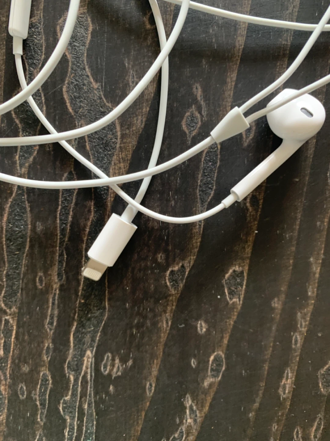 Apple EarPods with Lightning Connector - photo 4