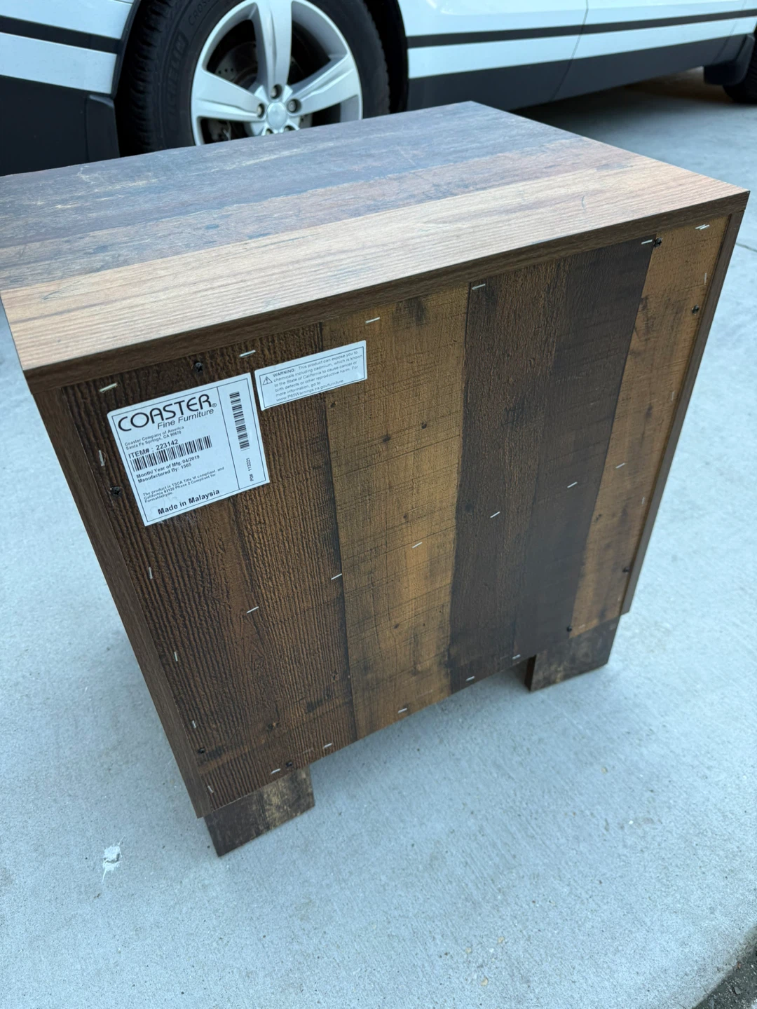 Coaster Home Furnishings 2-Drawer Nightstand - photo 3