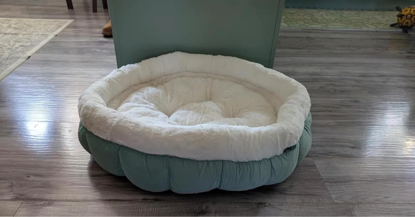 Cat  /Dog Beds for Indoor Cats -Pink