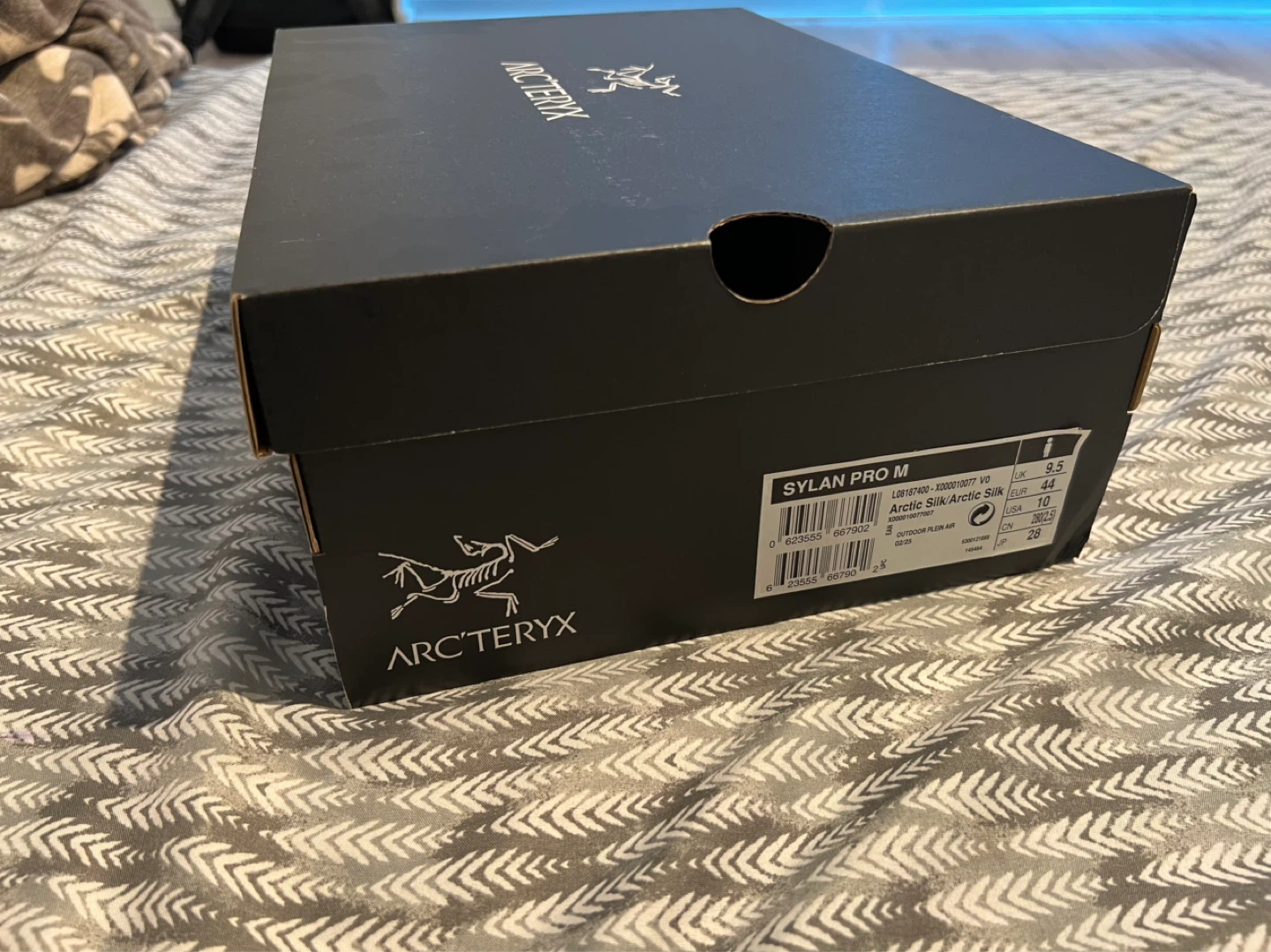 Brand new never worn with box and tags Arc'teryx Sylan Pro - photo 5