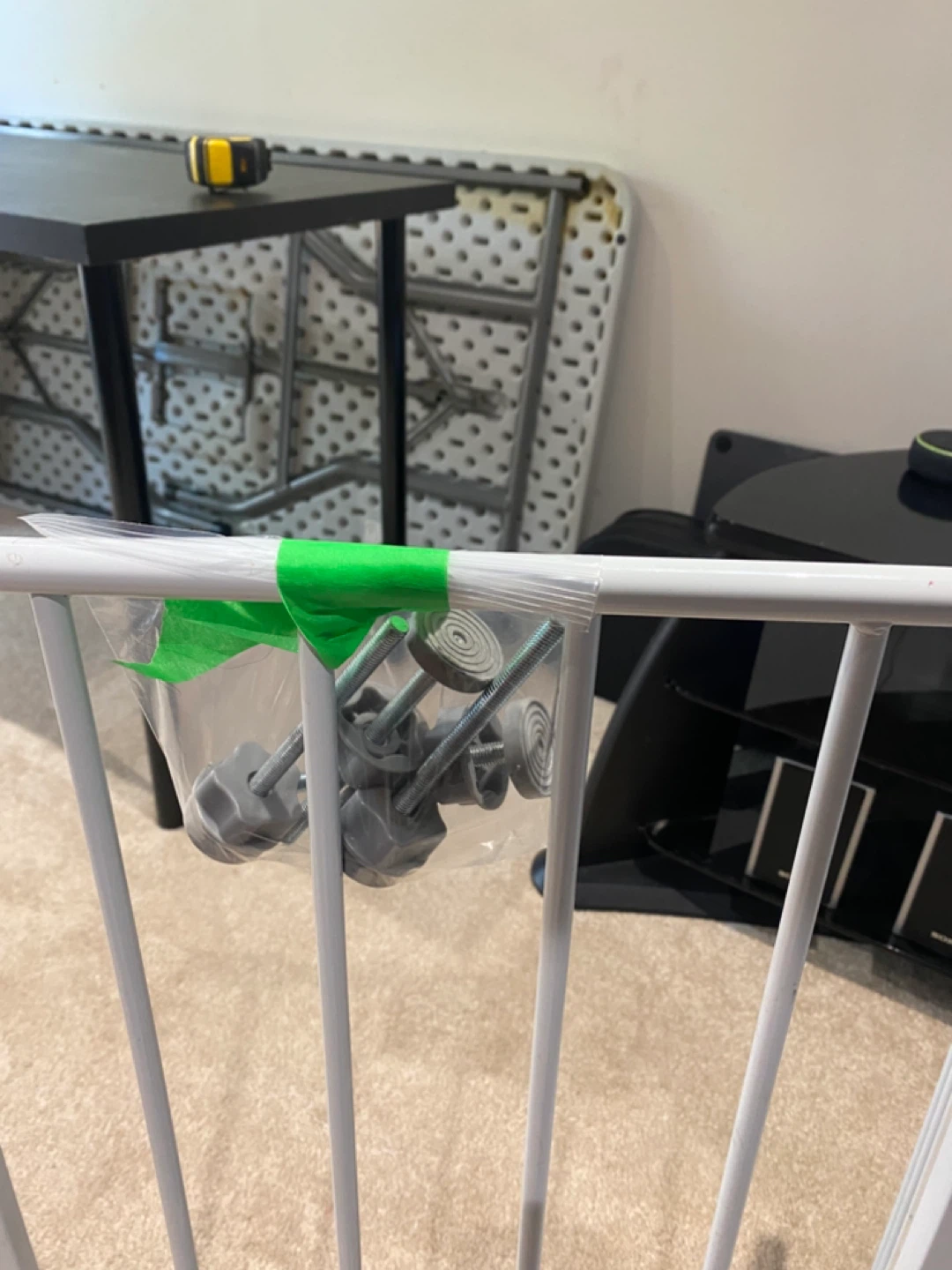White Metal Safety 1st Baby Gate - photo 3