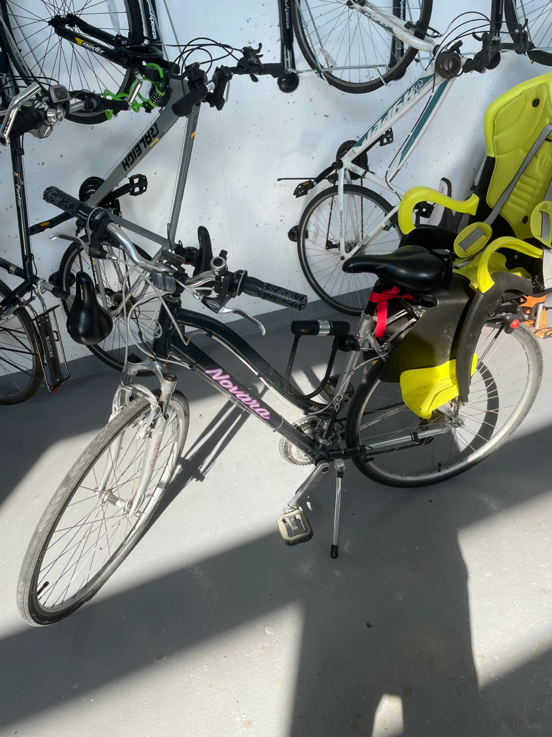 Novara Women's Hybrid Bike - Size Medium