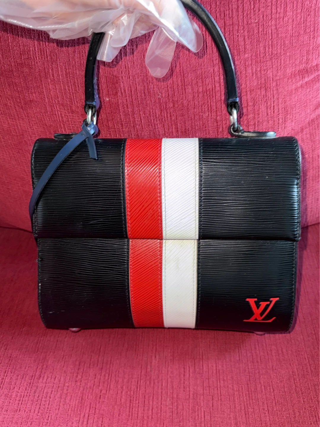 Louis Vuitton Cluny MM Bag