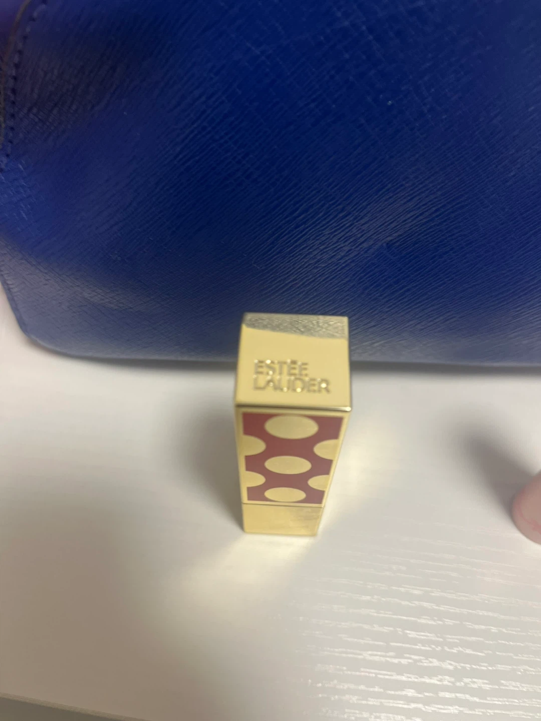 Estée Lauder Limited Edition B15 "Sneak Peak" Lipstick full size - photo 2