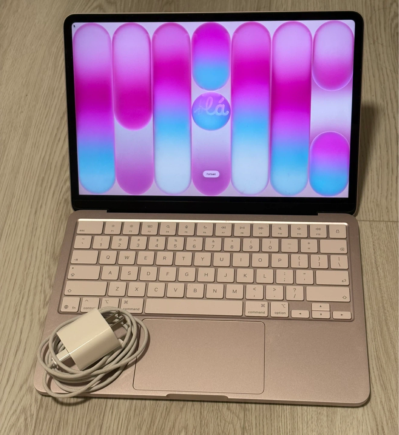 Apple MacBook Air 13-inch Neo 8GB Memory 256GB Storage (blush)