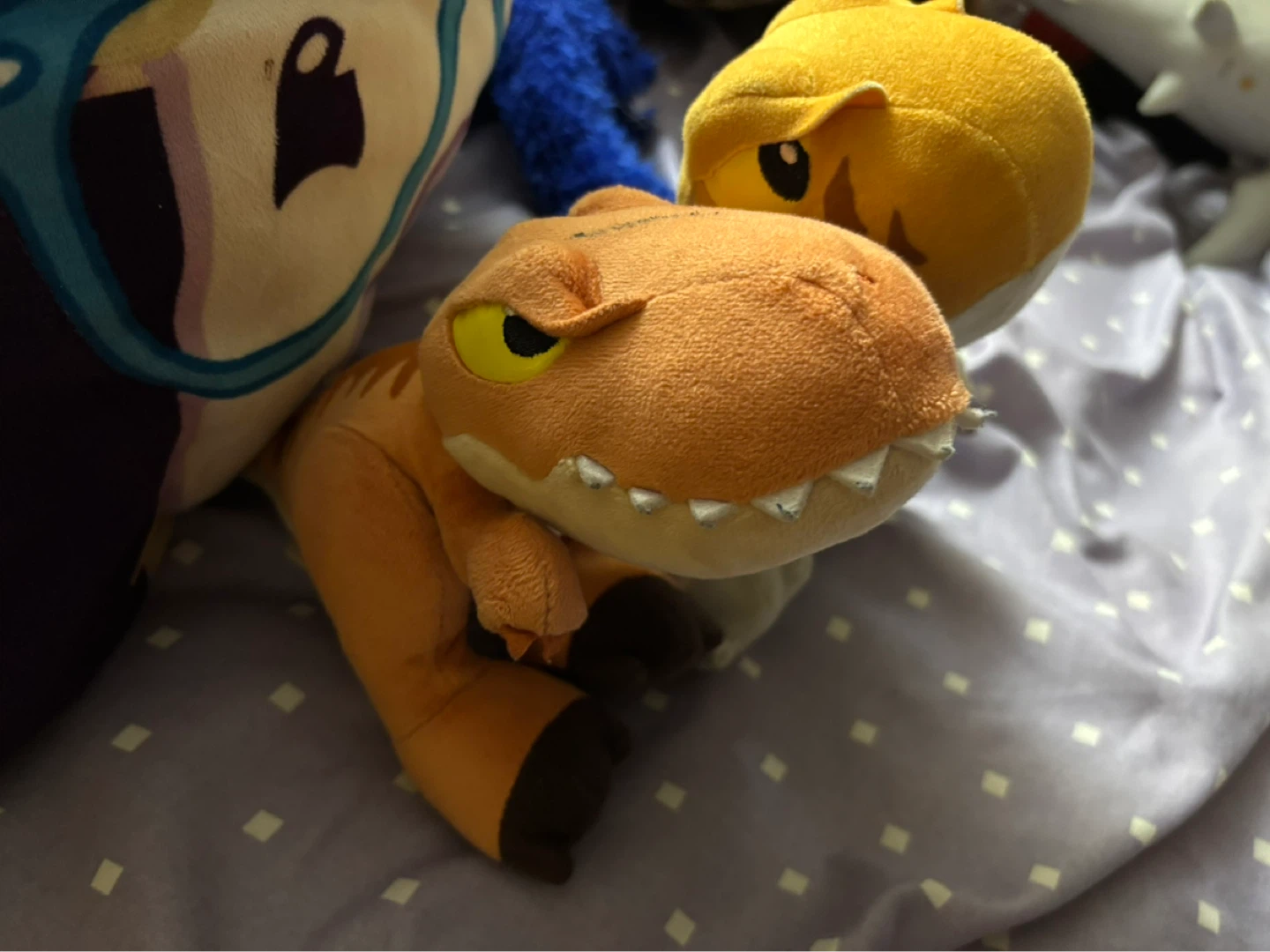 Jurassic World Atrociraptor Plush Toys - photo 3