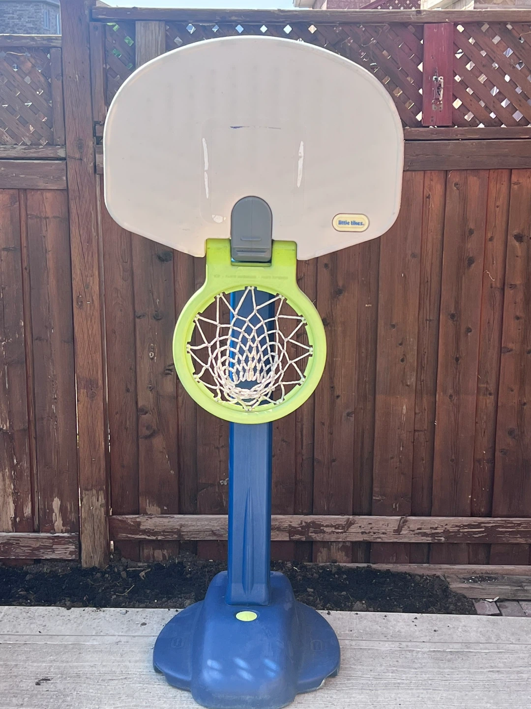 Little Tikes Adjustable Basketball Hoop - photo 2