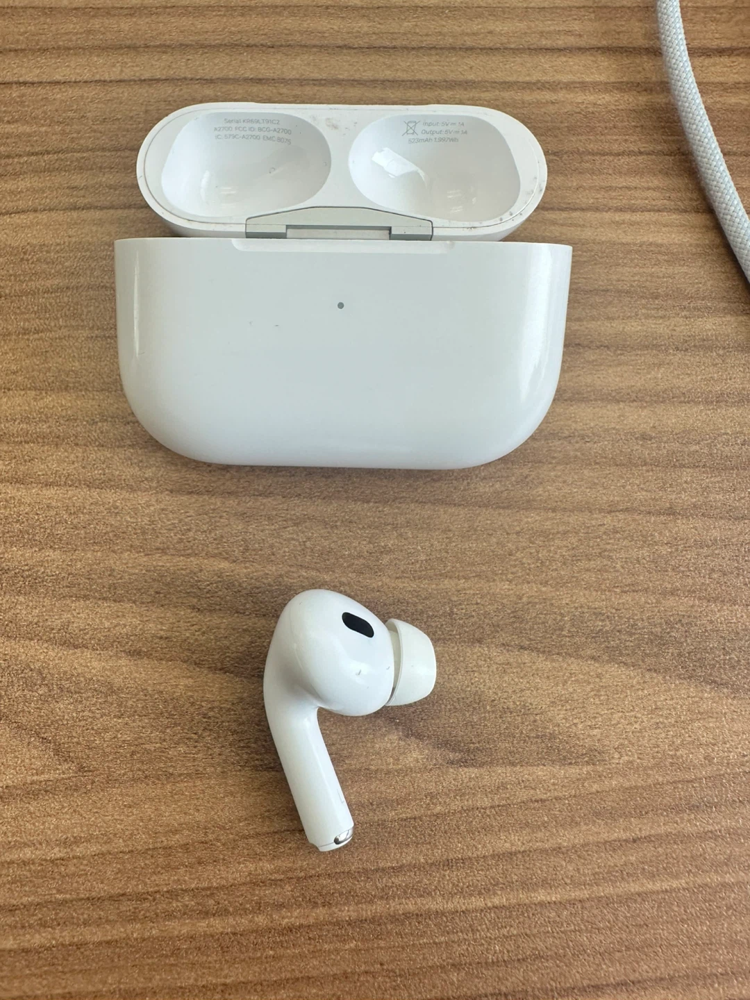 Apple AirPods Pro (2nd Gen)  Left - photo 2