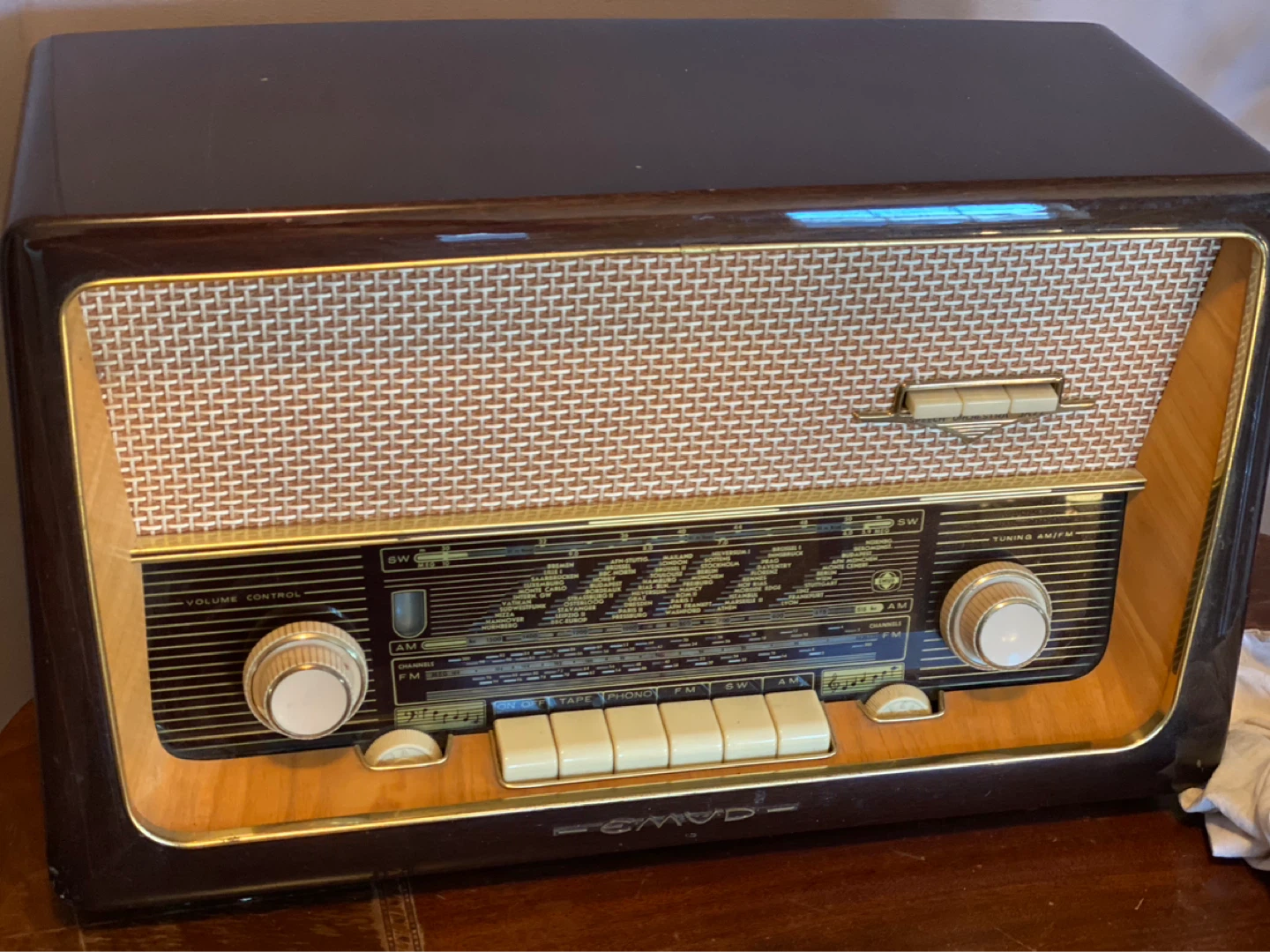 EMUD Rekord Senior 60 Vintage Radio