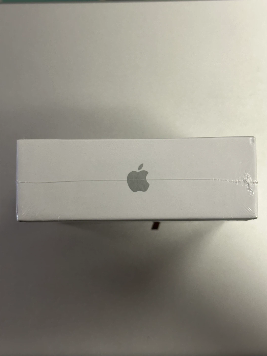 Apple AirPods with Wireless Charging Case (2nd Gen) - photo 4
