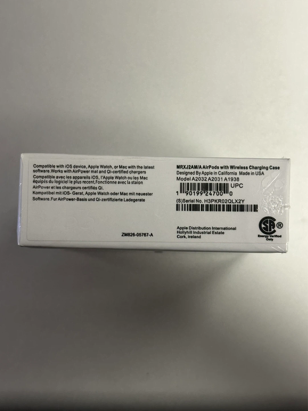 Apple AirPods with Wireless Charging Case (2nd Gen) - photo 3