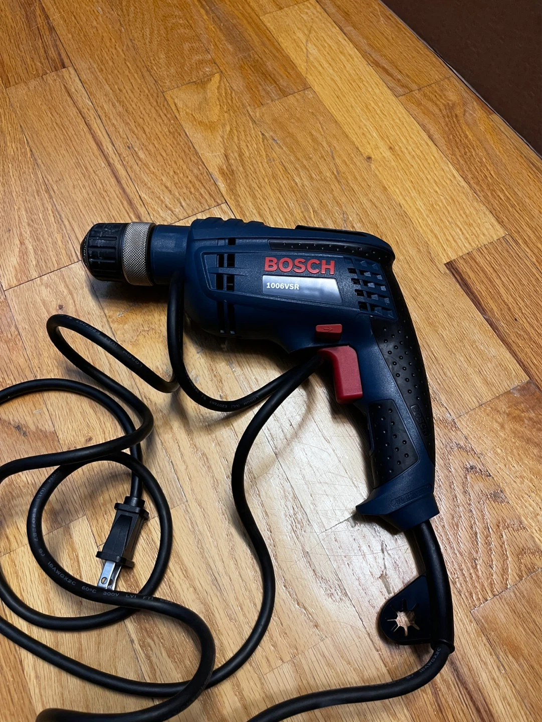 BOSCH Corded 1006VSR Drill