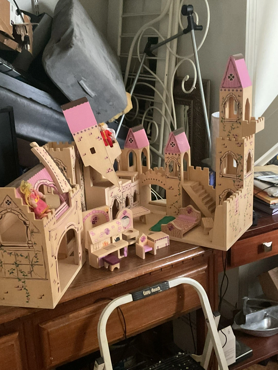 Wooden Princess Castle Dollhouse with Furniture and Figures - photo 4