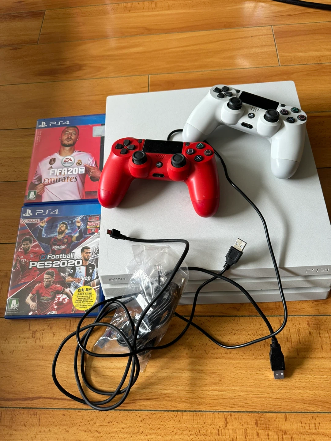 Sony PlayStation 4 Console with 2 Controllers and Games