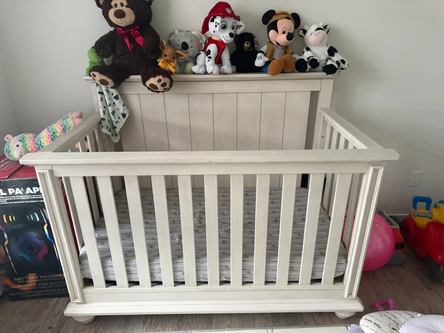 Infant Crib - photo 2