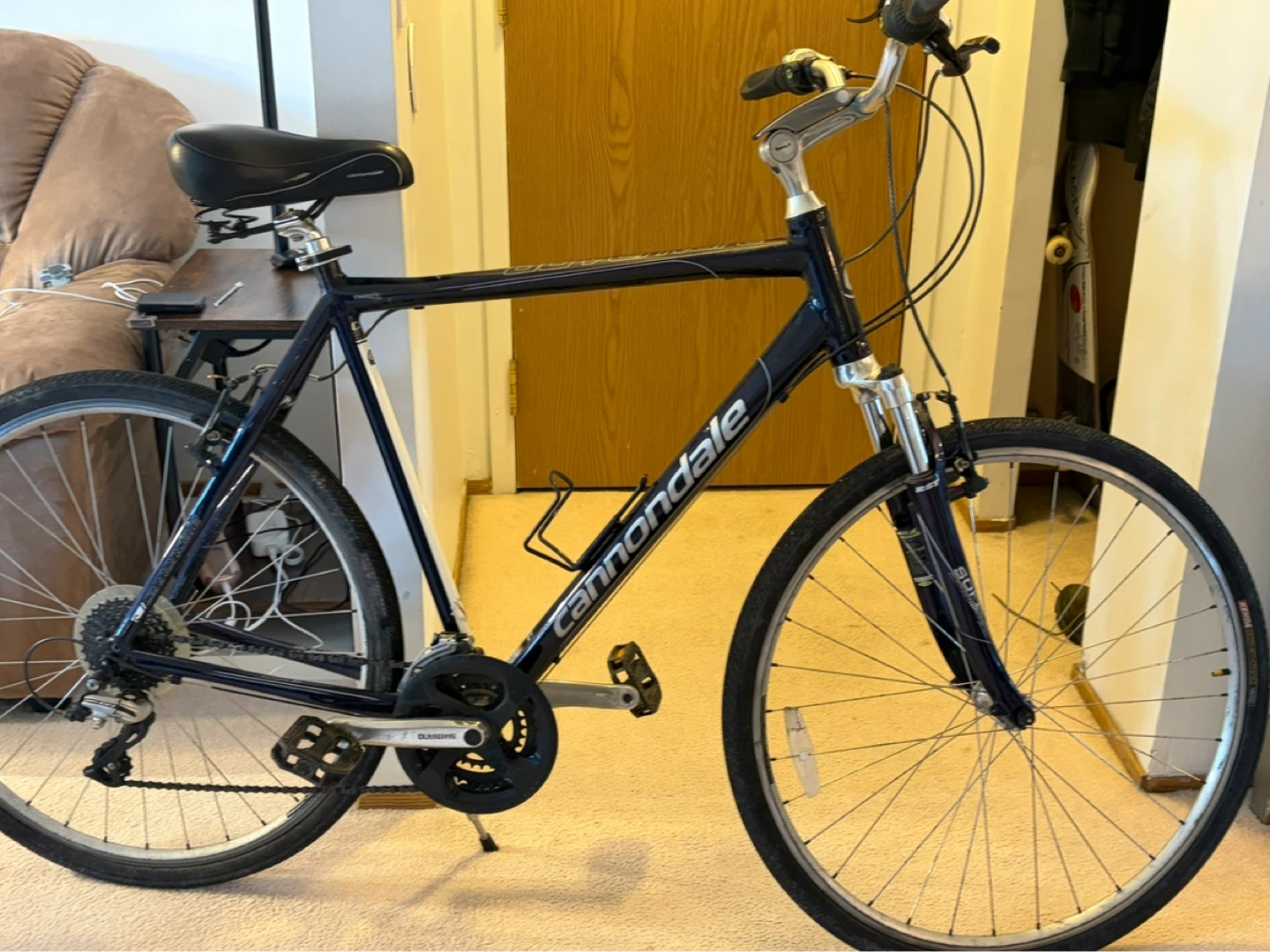 Cannondale Hybrid Bike - photo 2