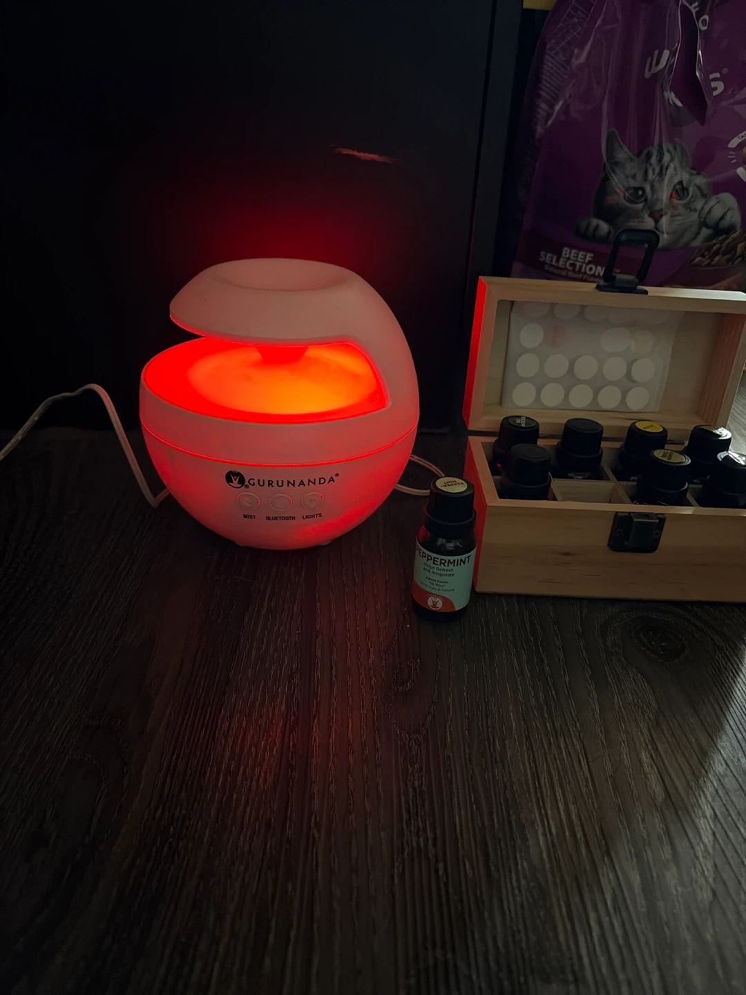 Gurunanda Essential Oil Diffuser & Wooden Oil Box with 7 Oils