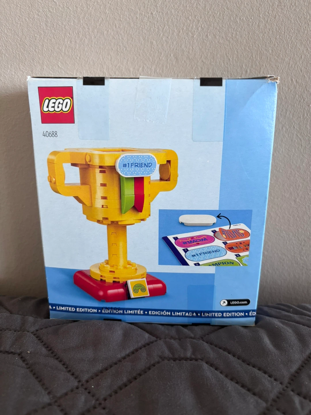 LEGO 40688 Trophy Award Building Set - photo 2