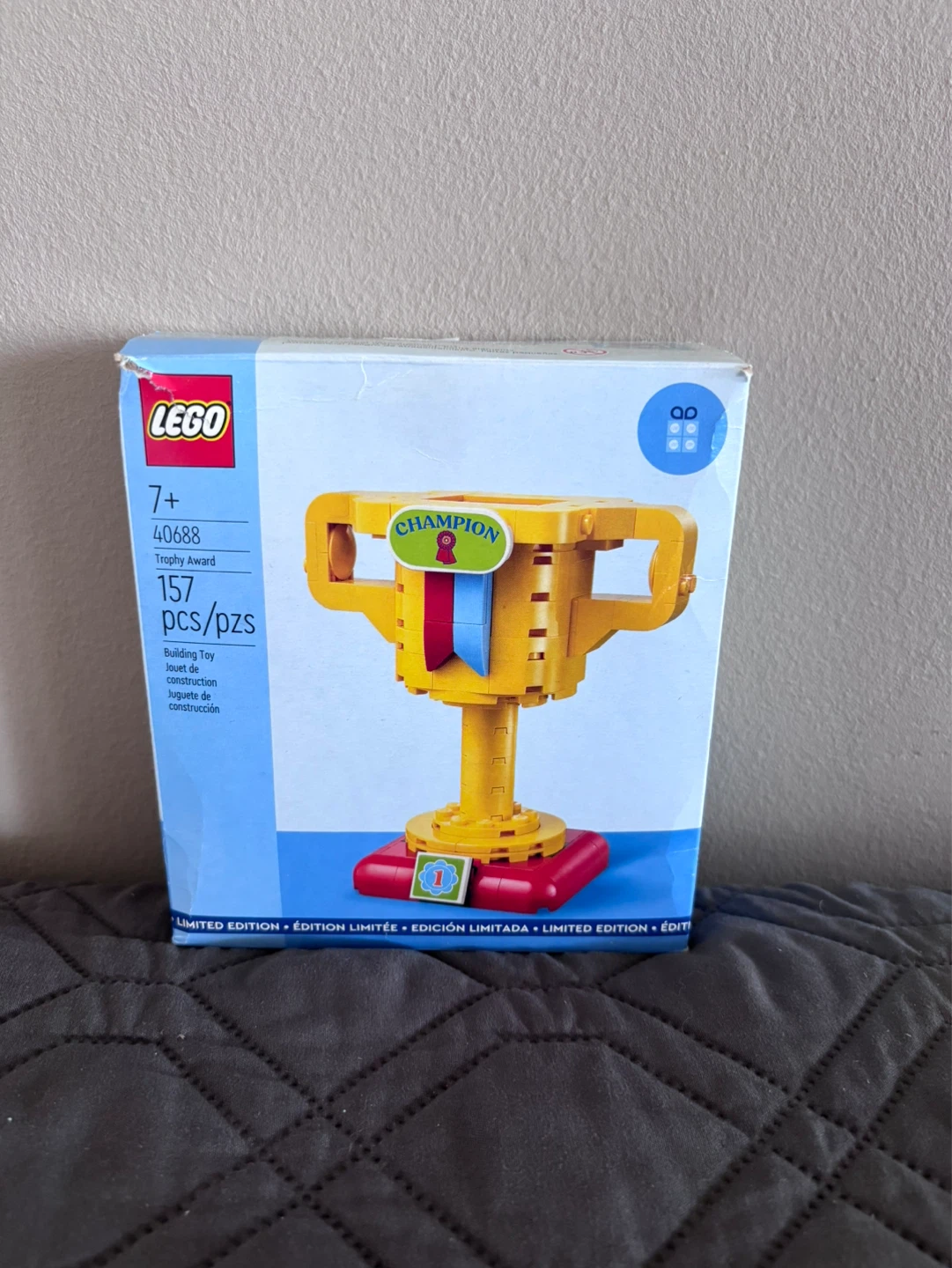 LEGO 40688 Trophy Award Building Set
