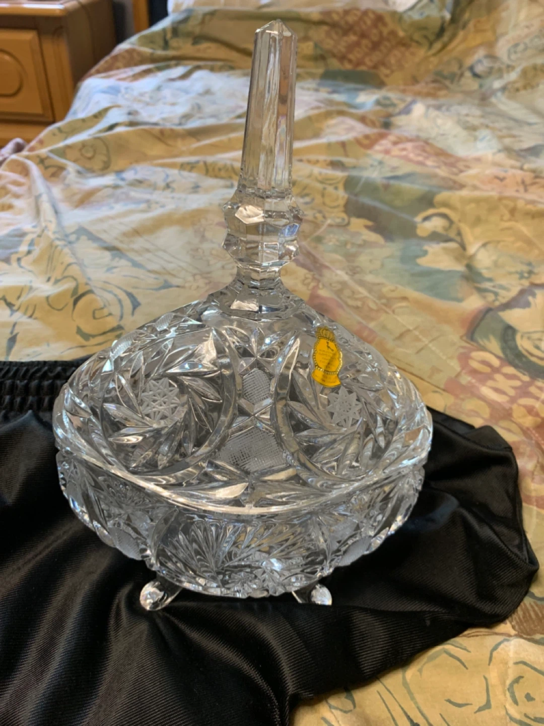 vintage Anna Hutte Bleikristall 24% lead Crystal candy dish.