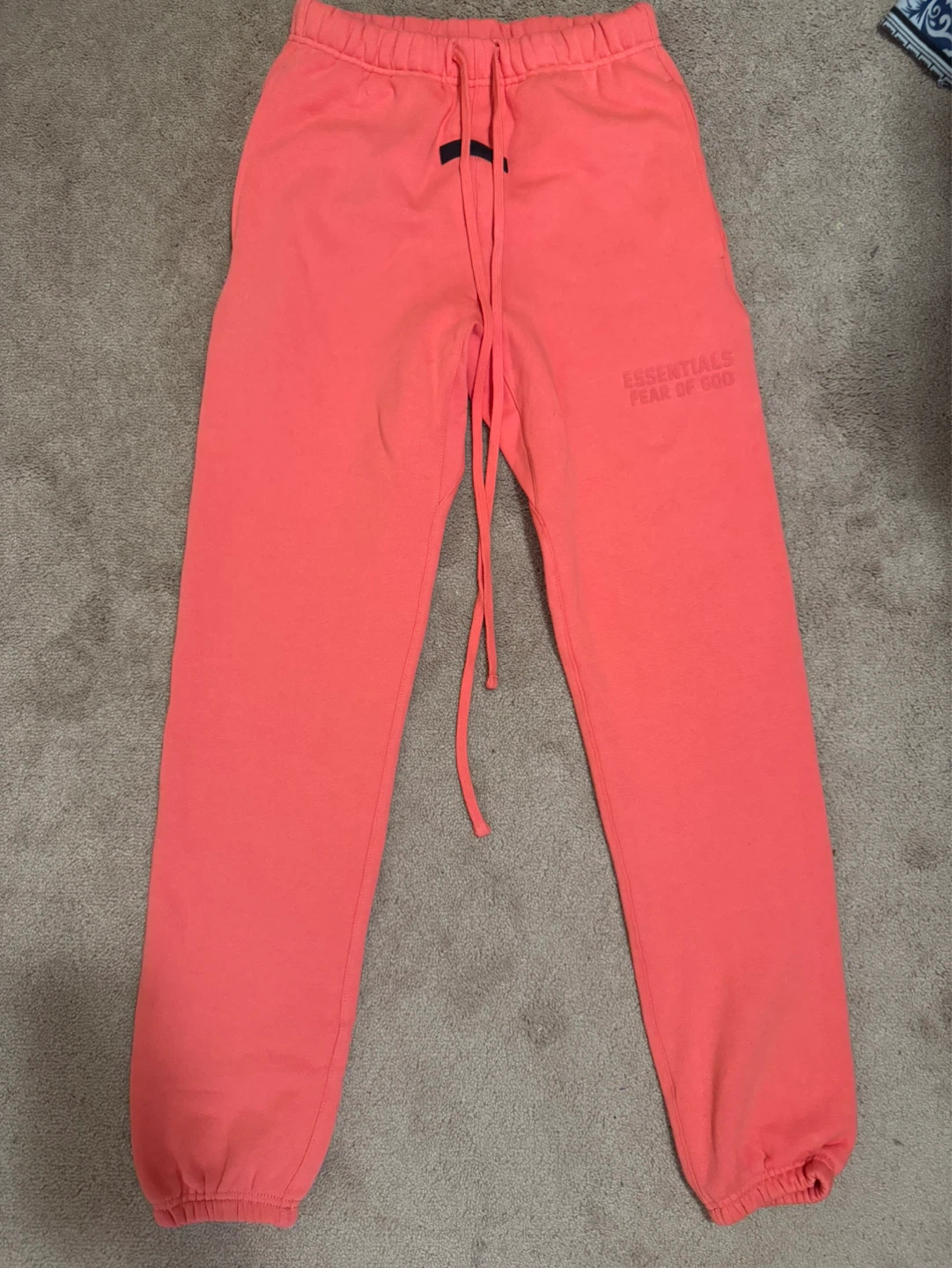 Fear of God Essentials Sweatpants Coral XS
