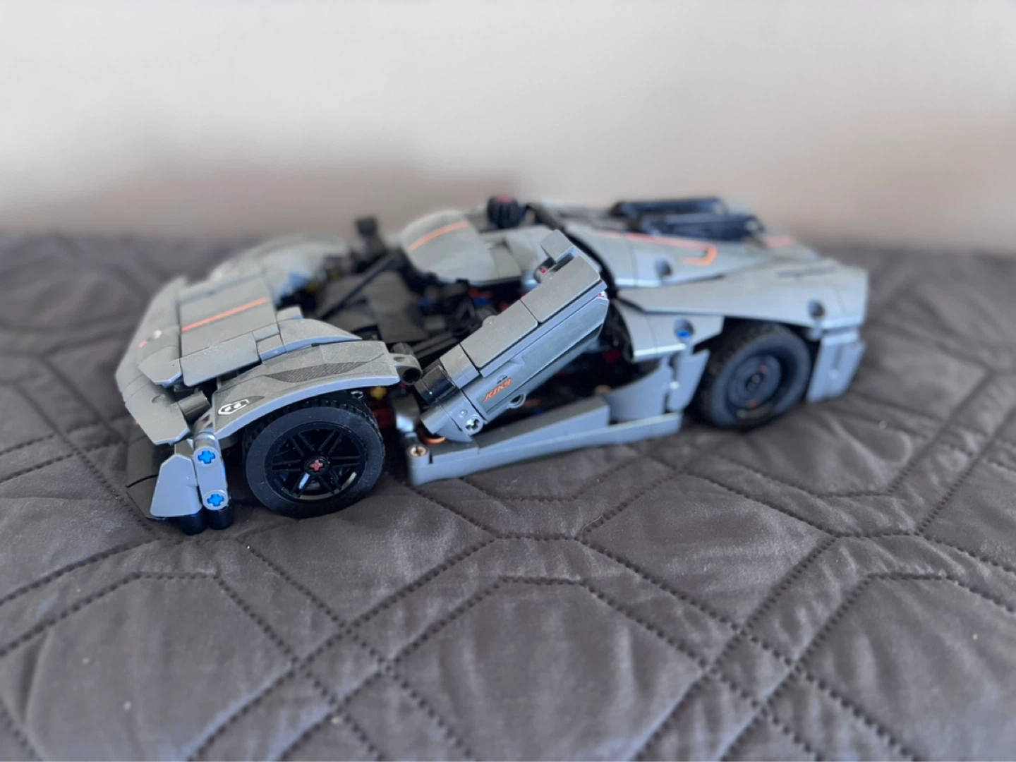 LEGO Technic Koenigsegg Jesko Absolut 42173 - photo 4
