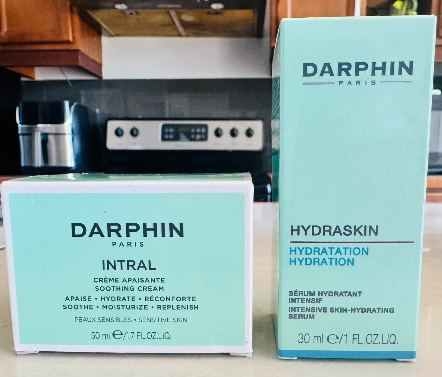 Ensemble Darphin Intral Crème Apaisante et Hydraskin Sérum - photo 2