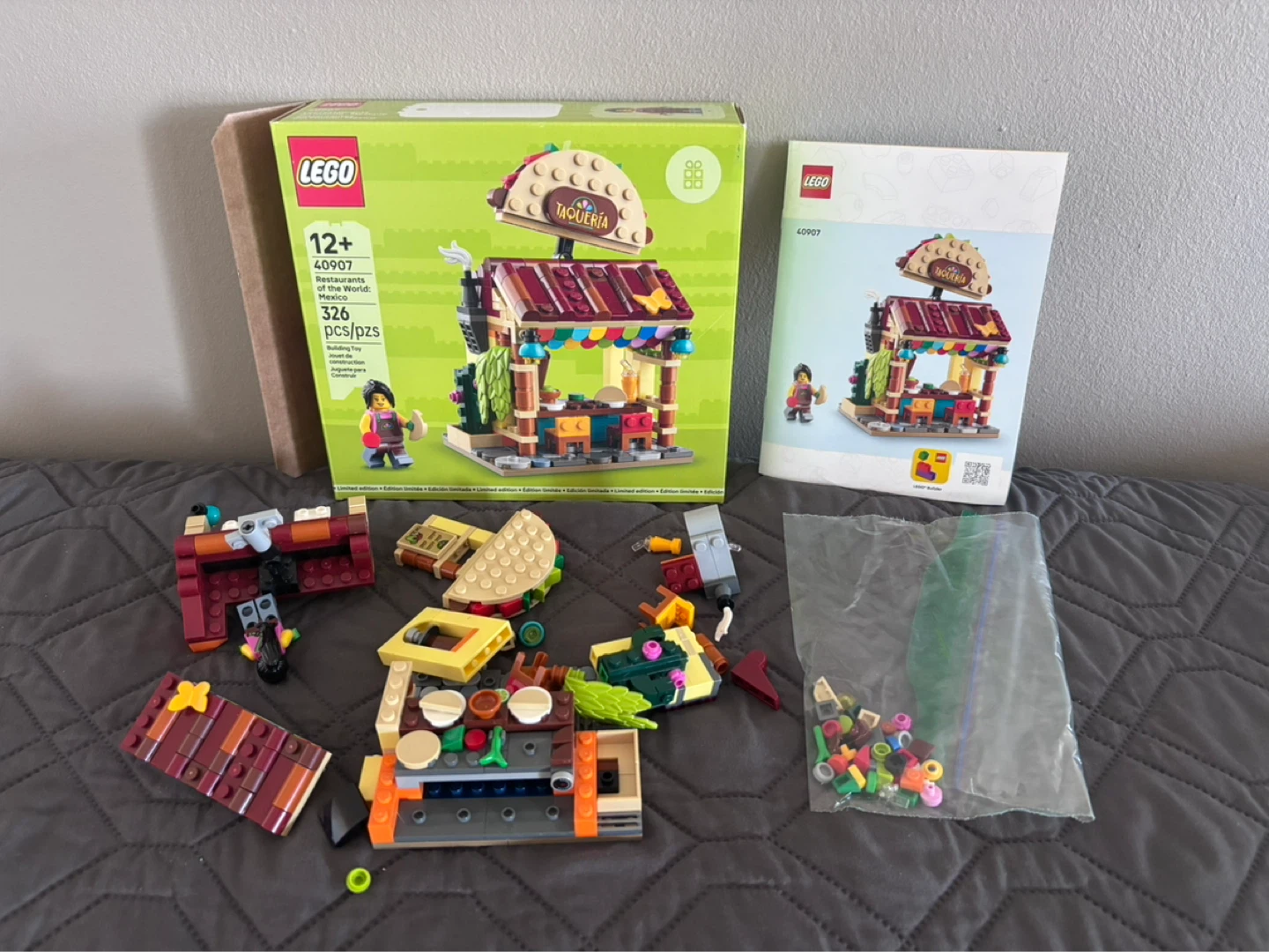 LEGO 40907 Restaurants of the World: Mexico Building Set - photo 3