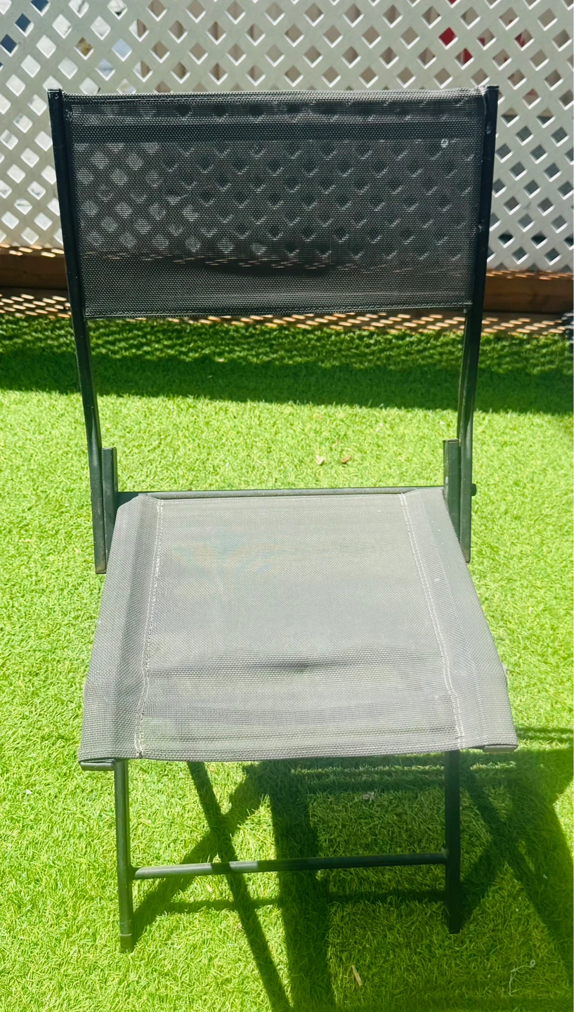 Lot 2 Chaise pliante grise
