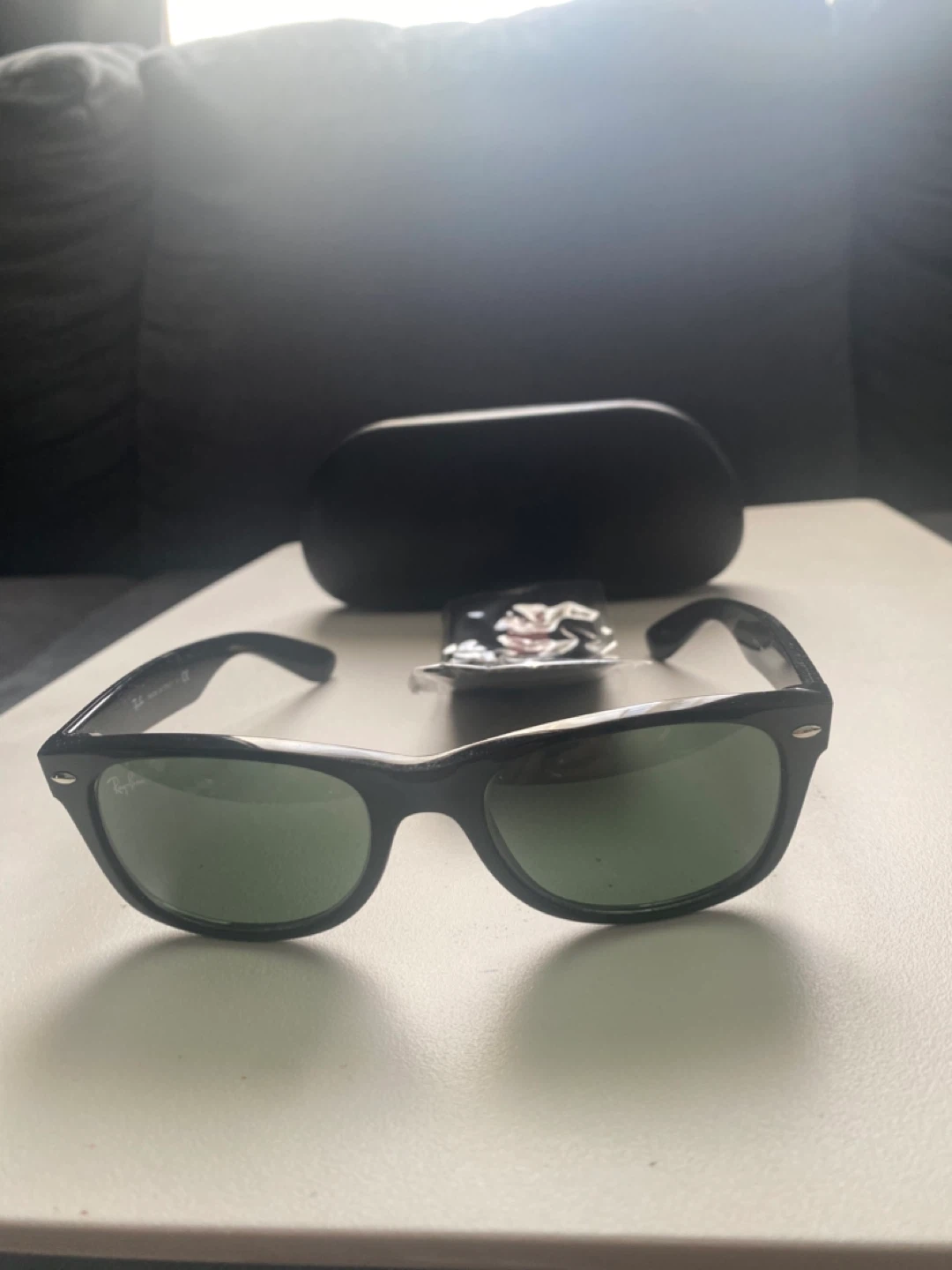 Ray-Ban Wayfarer Sunglasses with Case and Cloth - photo 2