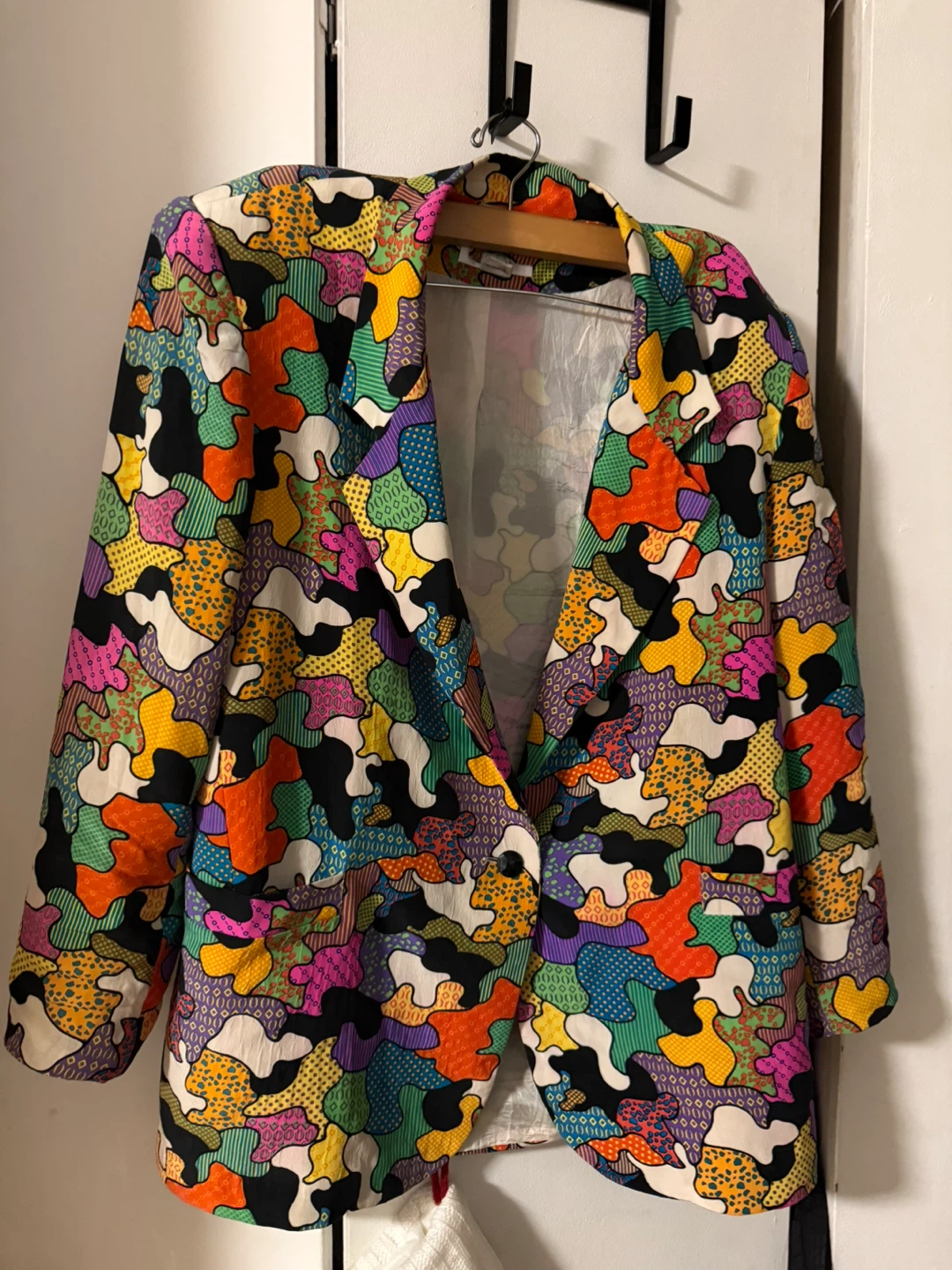 100% Silk Blazer Size L