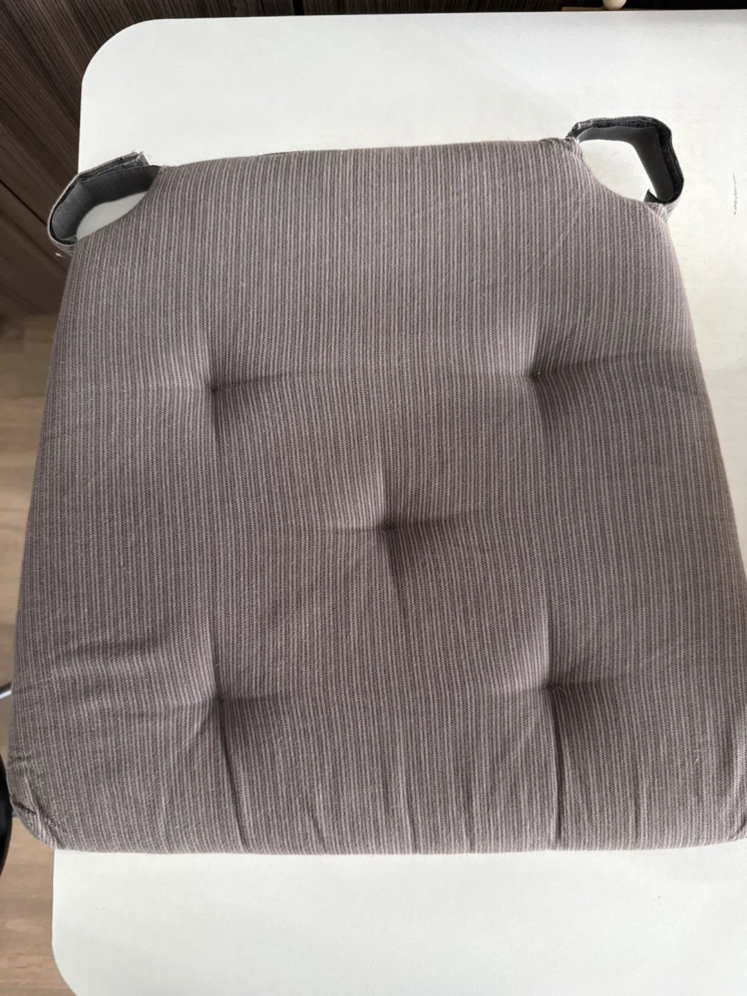 Grey Corduroy Tufted Chair Cushion with Straps - photo 2