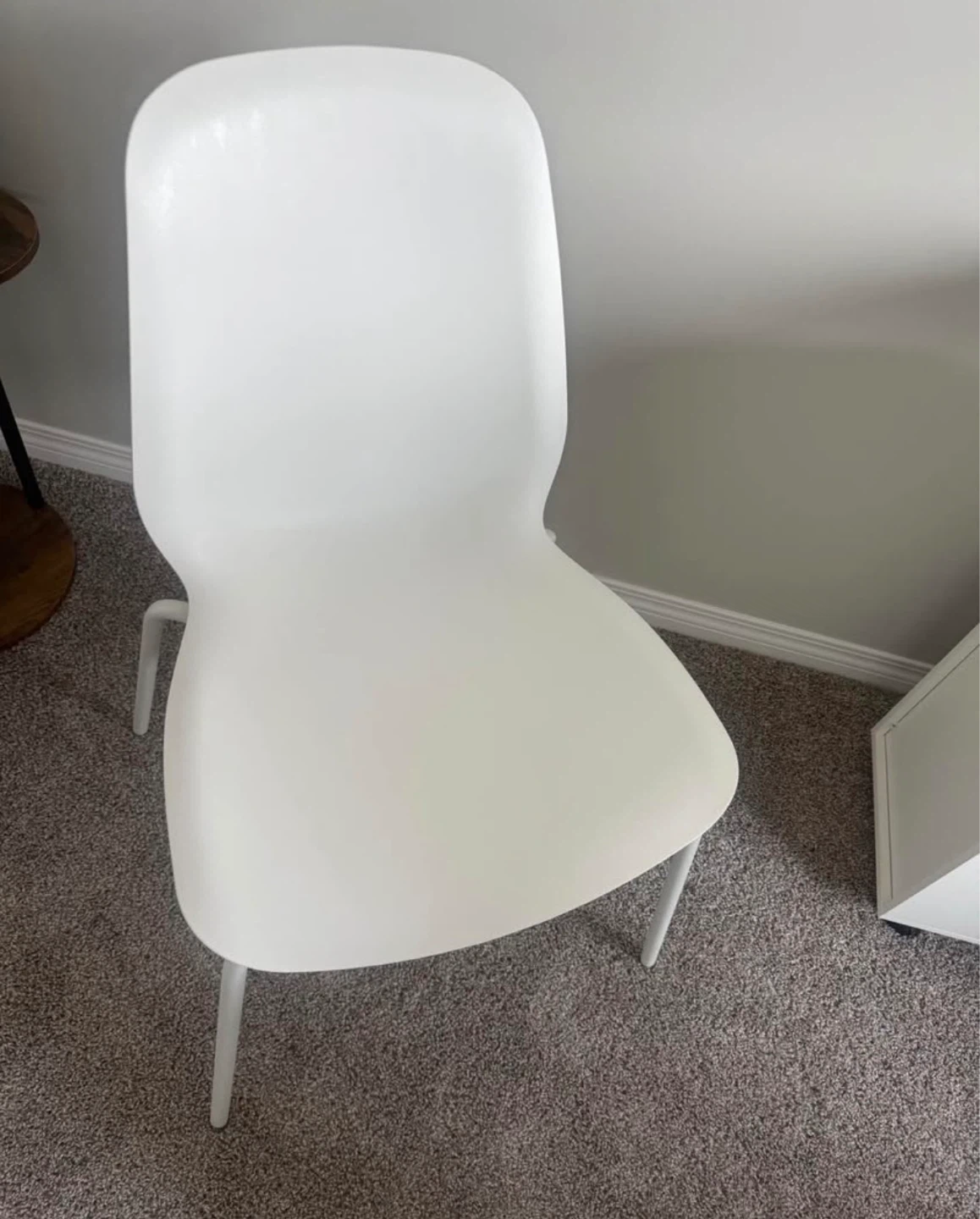 IKEA White Plastic Chair with Round Cushion - photo 2