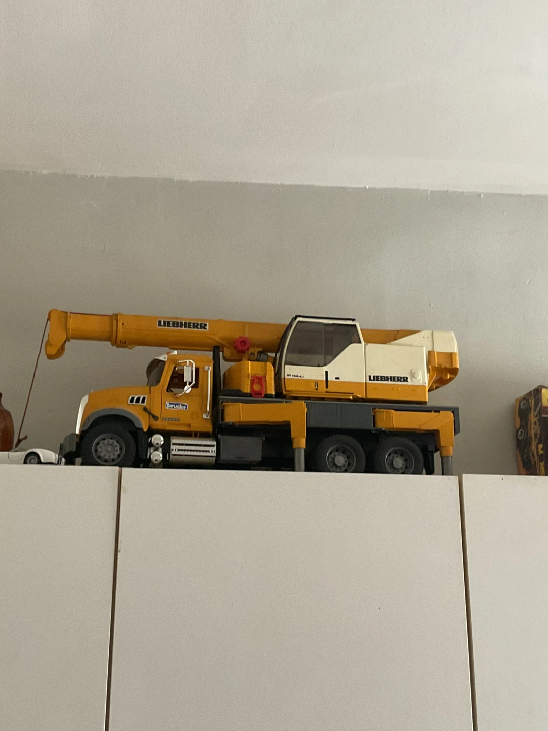 Liebherr Mobile Crane Toy Truck