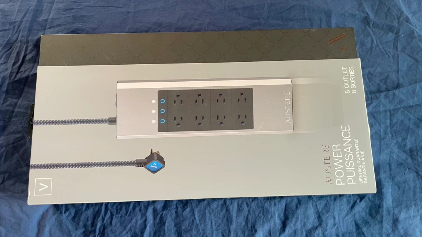 Austere Power Strip 8 Outlet Surge Protector - photo 2