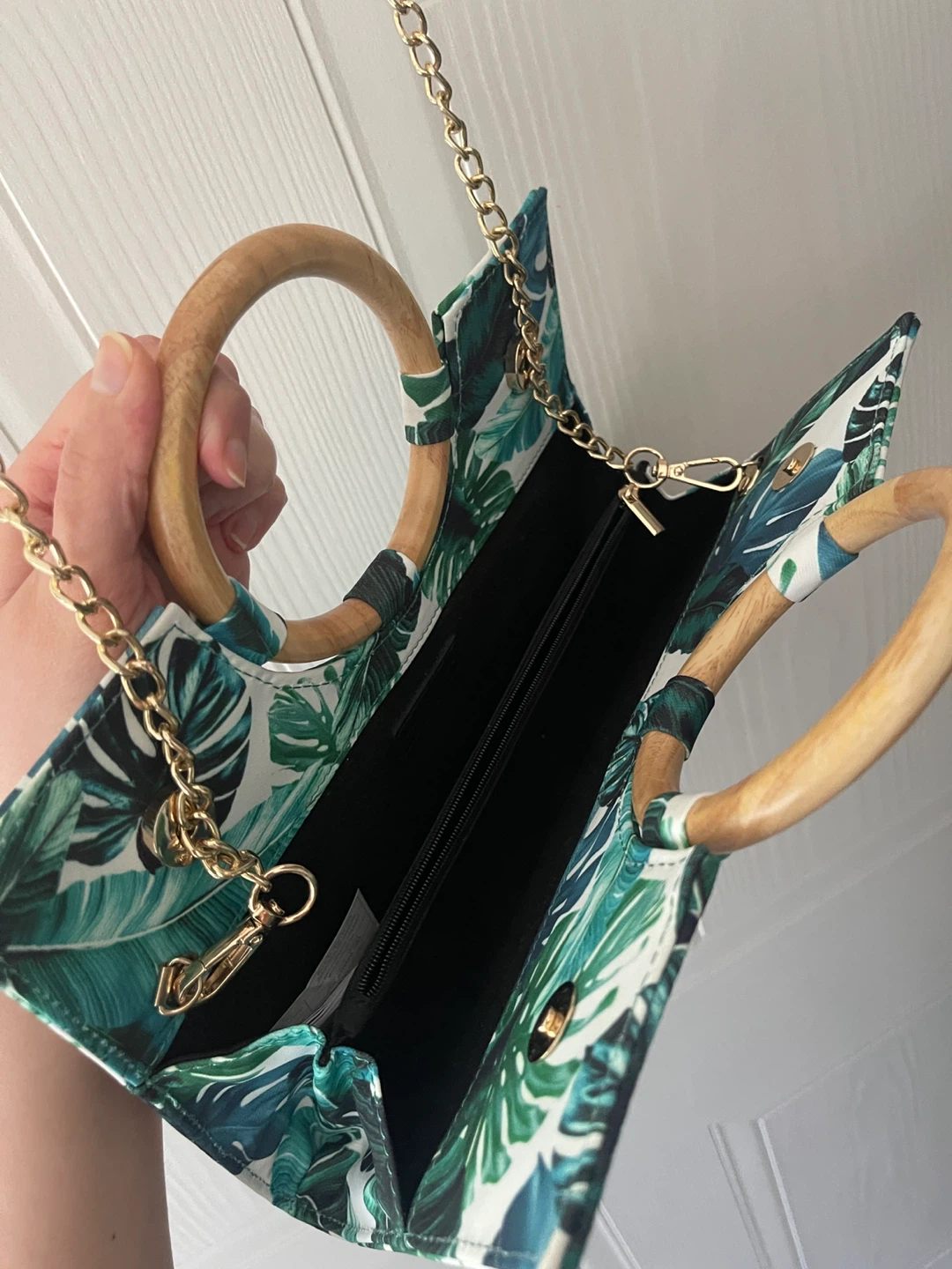 Call It Spring Tropical Leaf Print Chain Crossbody Clutch - photo 4